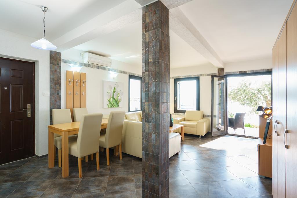 Apartments Zezelj Ilha Sveti Stefan Exterior foto