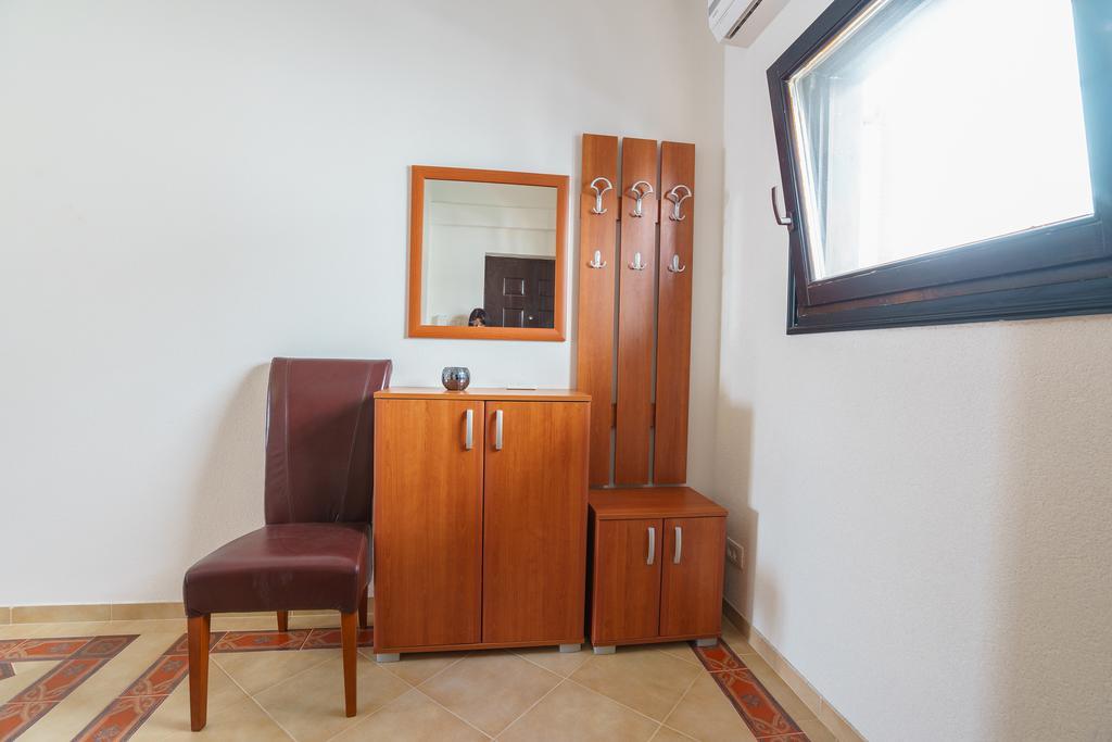 Apartments Zezelj Ilha Sveti Stefan Exterior foto